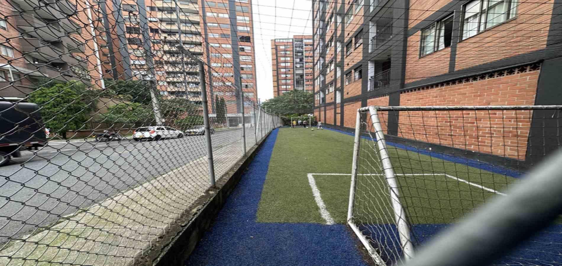 Apartamento en venta ubicado en Envigado, sector Loma del Esmeraldal - 19