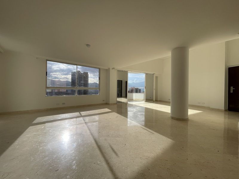 Apartamento en venta ubicado en Medellín, sector El Tesoro - 2