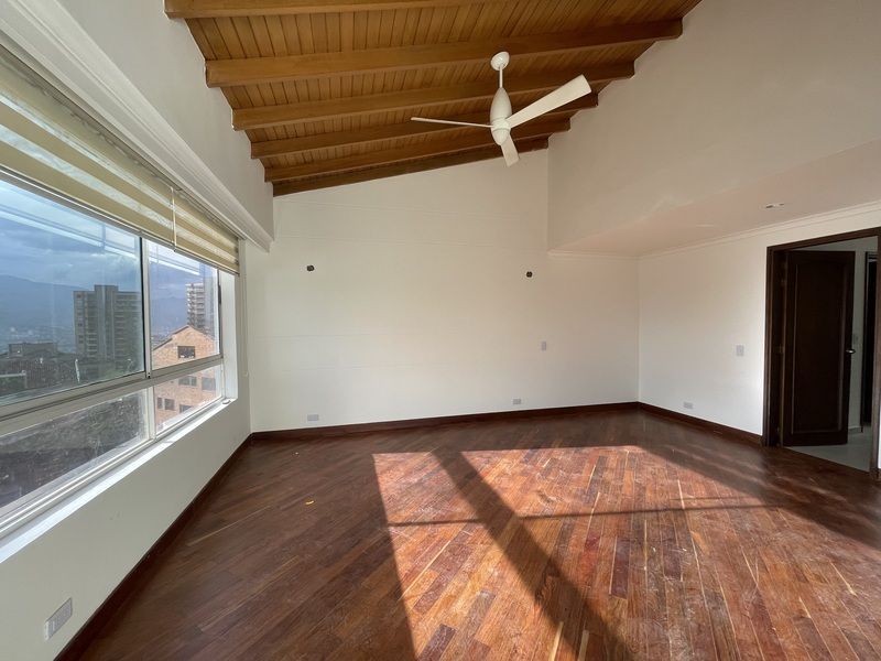 Apartamento en venta ubicado en Medellín, sector El Tesoro - 12