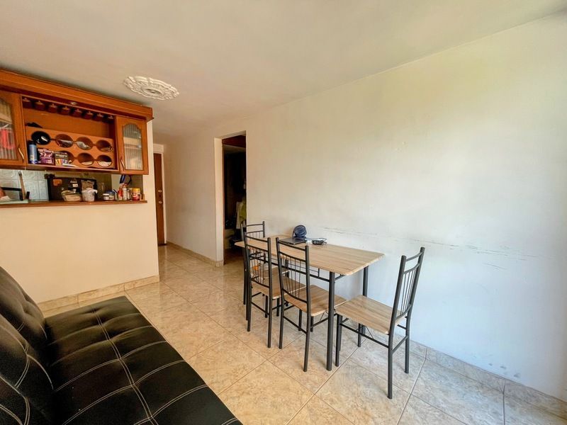 Apartamento en venta ubicado en Medellín, sector El Chagualo - 2