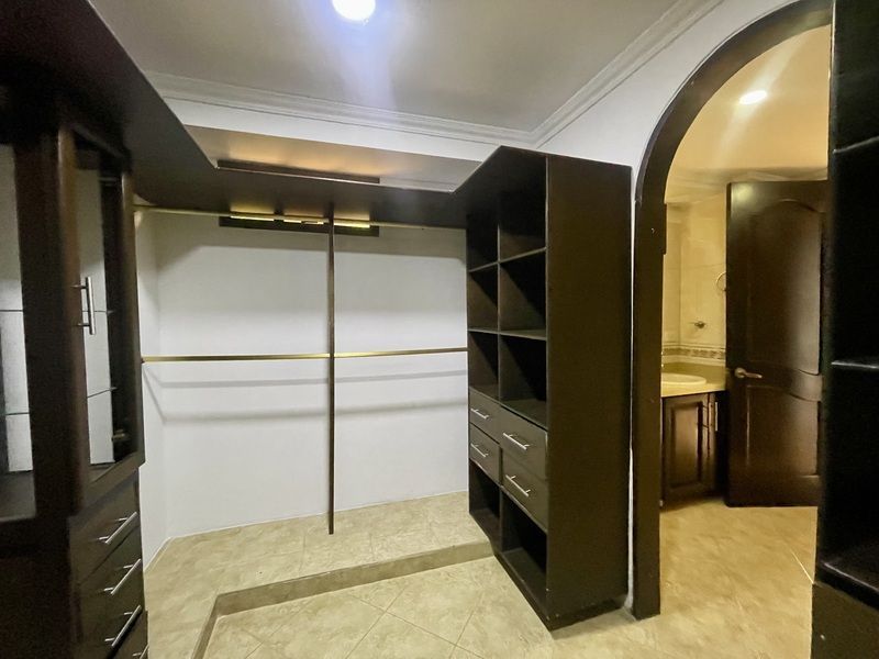 Casa en venta ubicada en Sabaneta, sector La Doctora - 23