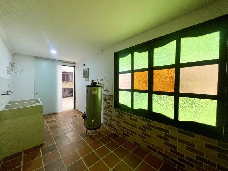 Casa en venta ubicada en Sabaneta, sector La Doctora - 27