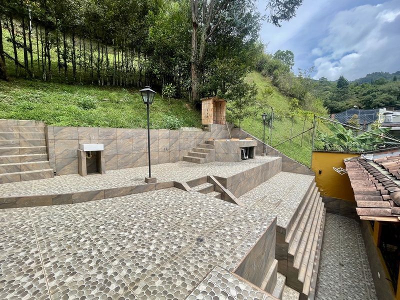 Casa en venta ubicada en Sabaneta, sector La Doctora - 29