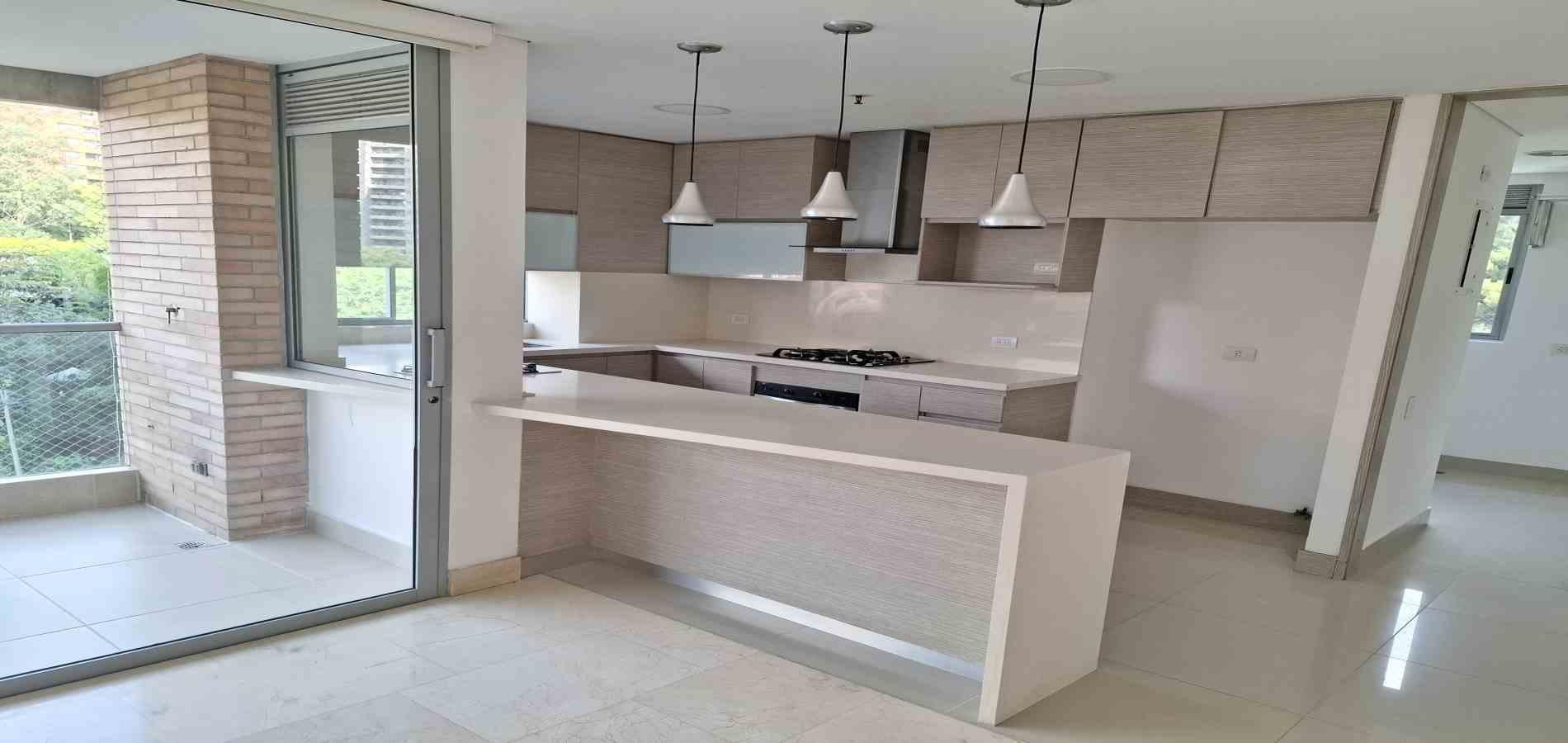 Apartamento en venta ubicado en Medellín, sector Provenza - 13