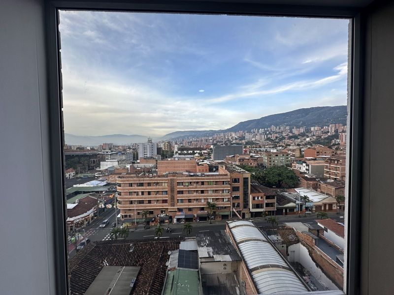 Oficina en venta ubicada en Envigado, sector El Dorado - 8