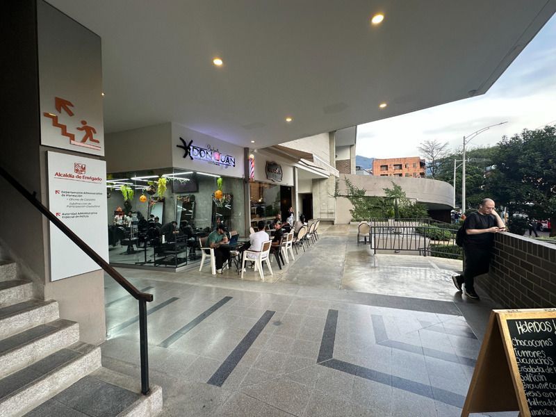 Oficina en venta ubicada en Envigado, sector El Dorado - 9