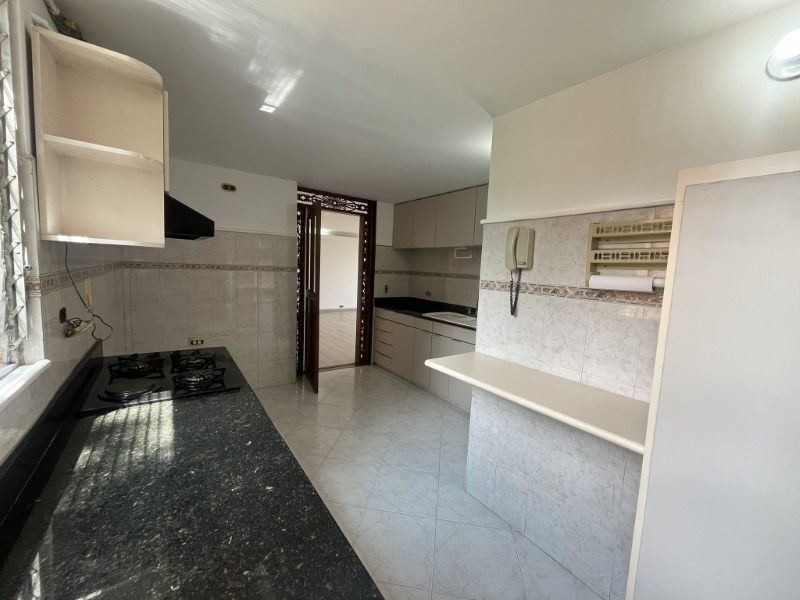 Apartamento en arriendo ubicado en Medellín, sector Los Balsos - 5