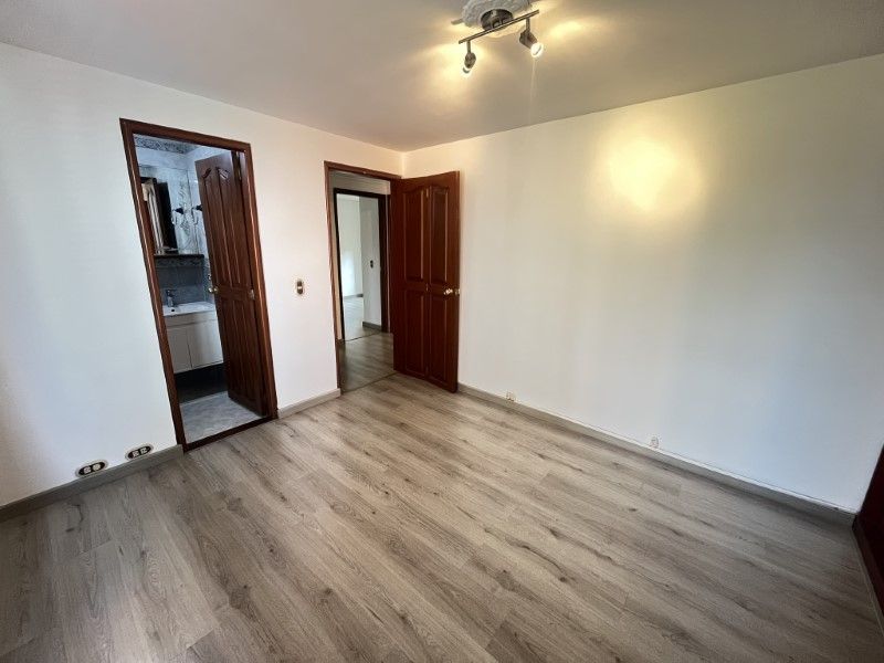 Apartamento en arriendo ubicado en Medellín, sector Los Balsos - 10