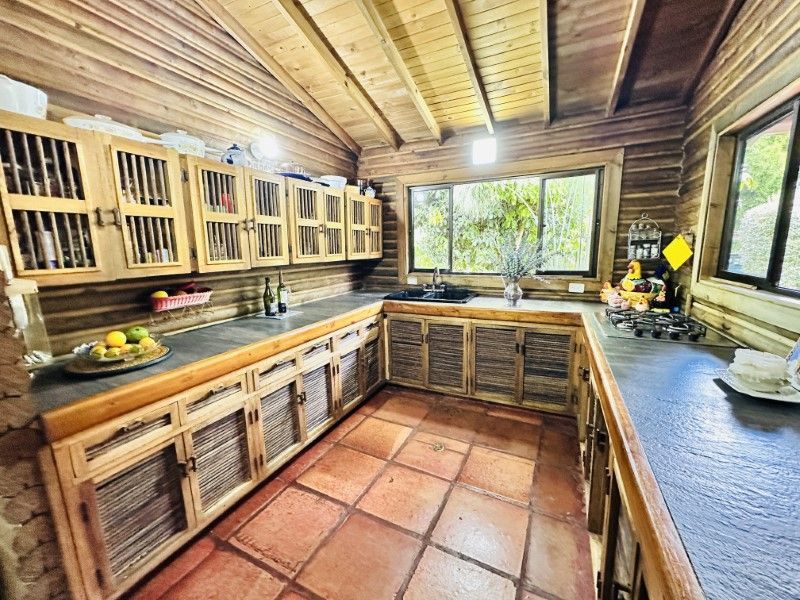 Casa en arriendo ubicada en Rionegro, sector San Antonio de Pereira - 11