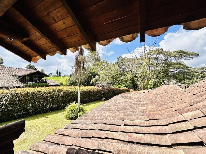 Casa en arriendo ubicada en Rionegro, sector San Antonio de Pereira - 41
