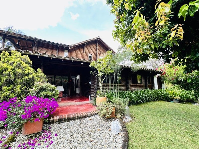 Casa en arriendo ubicada en Rionegro, sector San Antonio de Pereira - 48