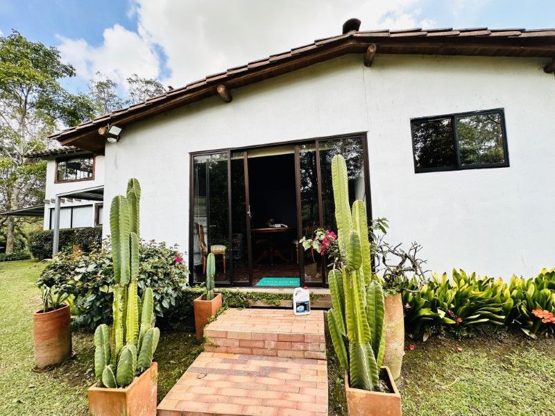 Casa en arriendo ubicada en Rionegro, sector San Antonio de Pereira - 55