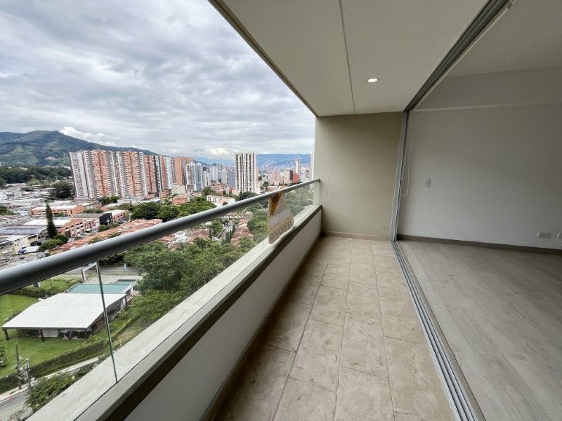 Apartamento en arriendo ubicado en Sabaneta, sector Tres Esquinas - 12