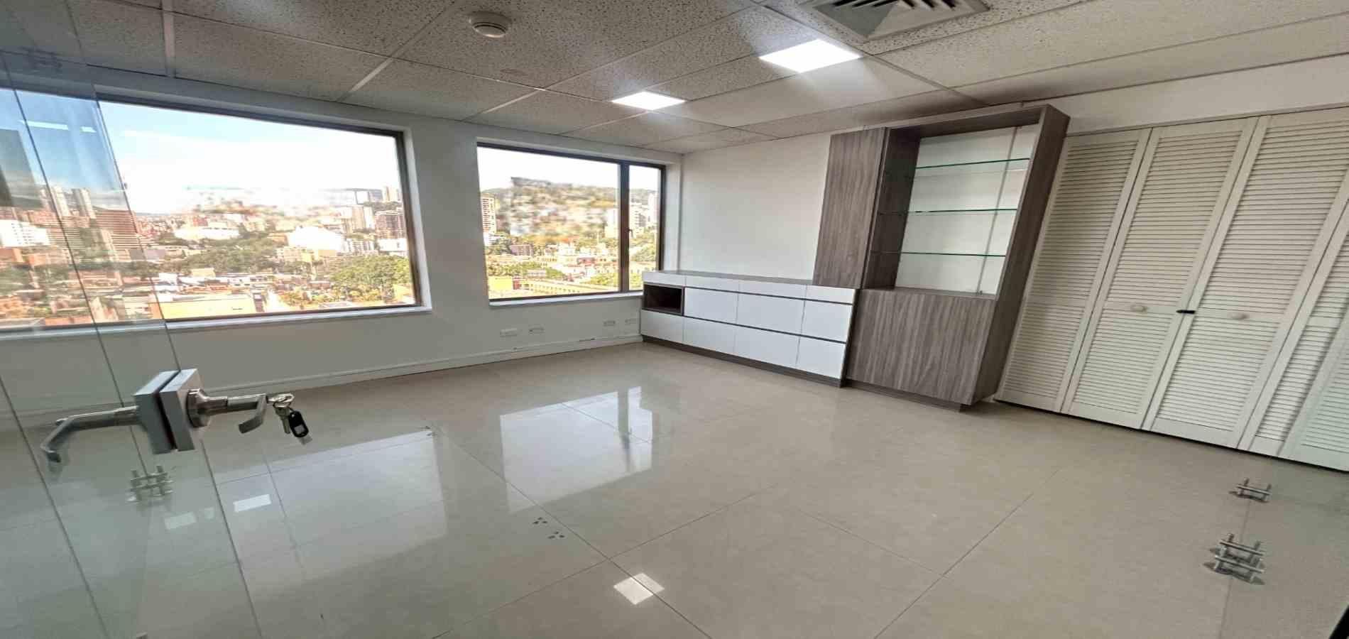 Oficina en arriendo ubicada en Medellín, sector Astorga - 2