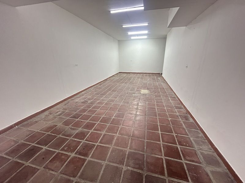 Casa en arriendo ubicada en Medellín, sector Las Lomas 1 - 17