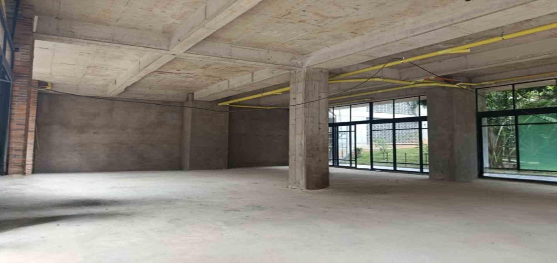 Local en arriendo ubicado en Medellín, sector Las Lomas - 6