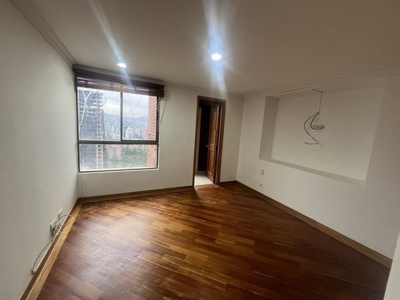 Apartamento en arriendo ubicado en Medellín, sector Los Balsos - 9