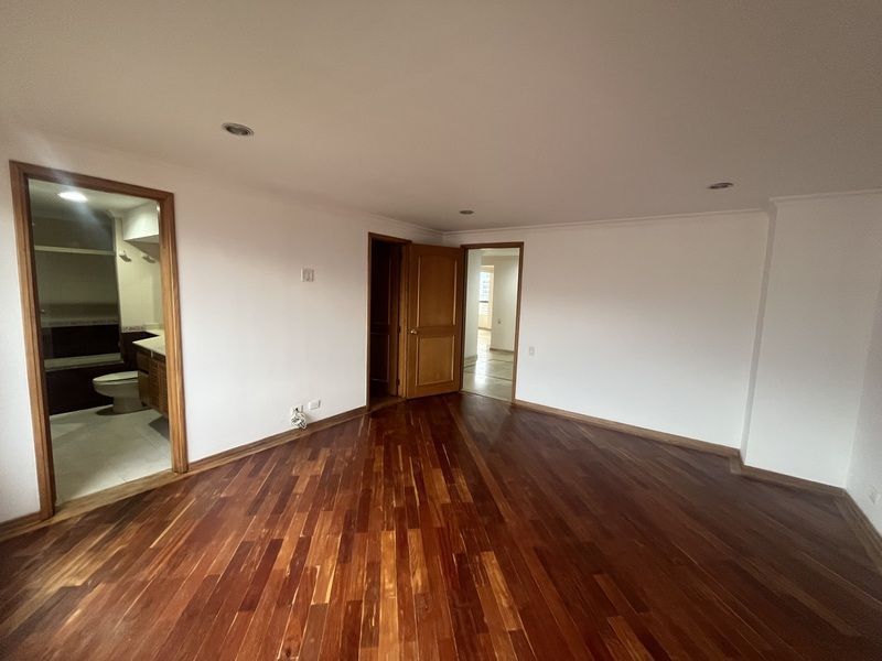 Apartamento en arriendo ubicado en Medellín, sector Los Balsos - 10
