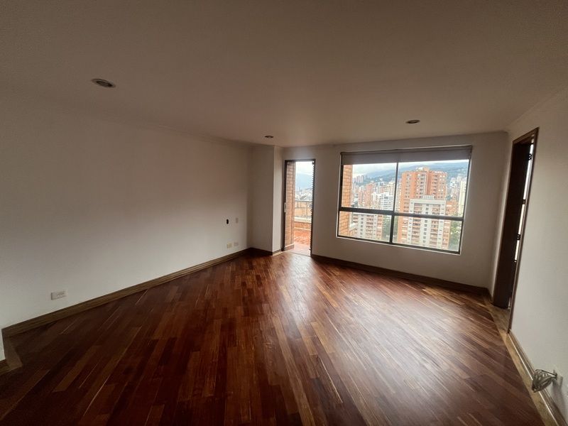 Apartamento en arriendo ubicado en Medellín, sector Los Balsos - 12