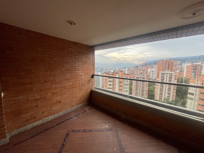 Apartamento en arriendo ubicado en Medellín, sector Los Balsos - 21