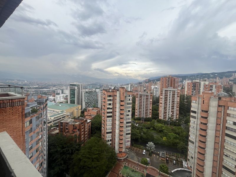 Apartamento en arriendo ubicado en Medellín, sector Los Balsos - 24