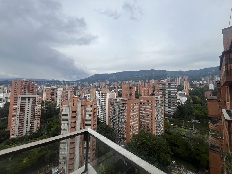 Apartamento en arriendo ubicado en Medellín, sector Los Balsos - 25