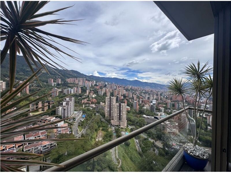 Apartamento en venta ubicado en Medellín, sector Altos del Poblado - 17