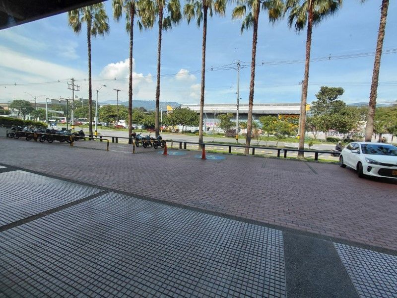 Local en arriendo ubicado en Medellín, sector Guayabal - 13