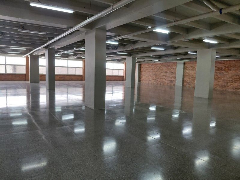 Oficina en arriendo ubicada en Medellín, sector Guayabal - 7