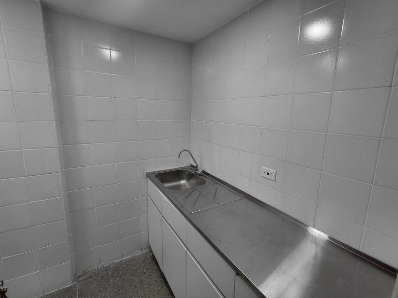 Oficina en arriendo ubicada en Medellín, sector Guayabal - 10