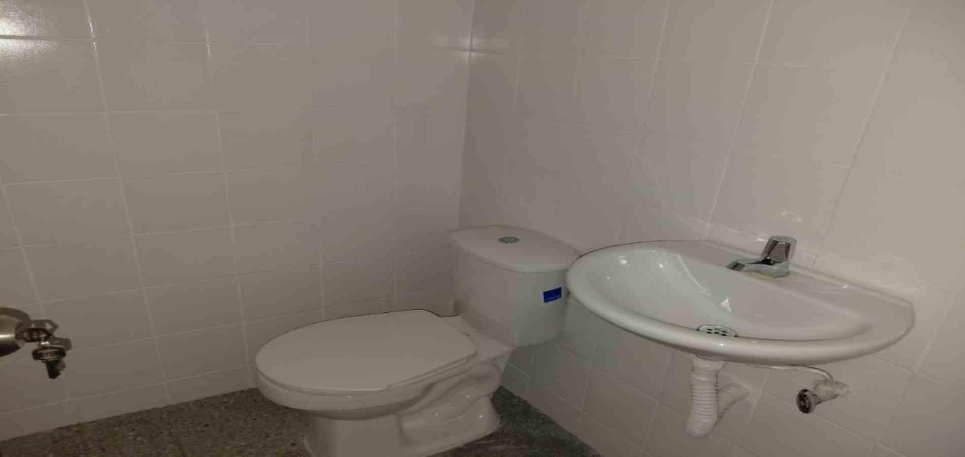 Oficina en arriendo ubicada en Medellín, sector Guayabal - 11