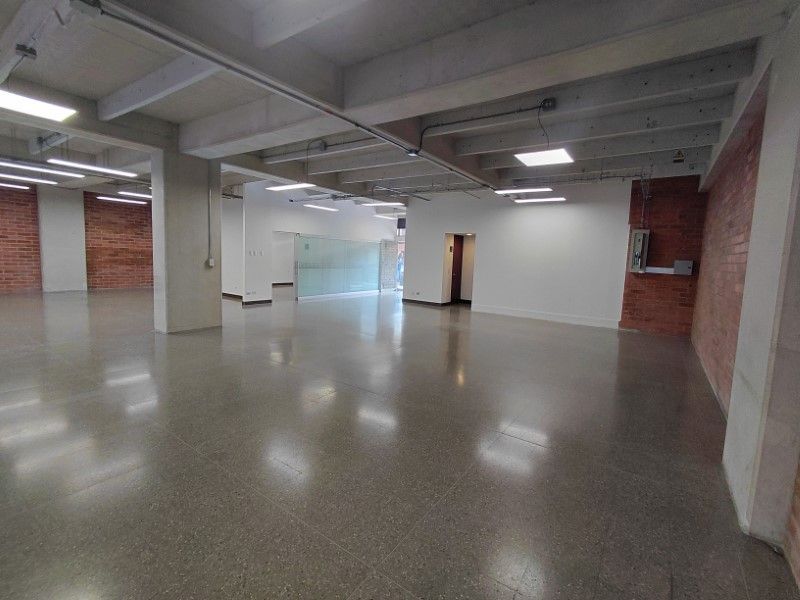 Oficina en arriendo ubicada en Medellín, sector Guayabal - 6