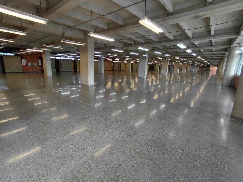 Oficina en arriendo ubicada en Medellín, sector Guayabal - 15