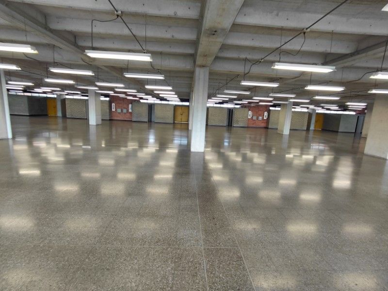 Oficina en arriendo ubicada en Medellín, sector Guayabal - 17