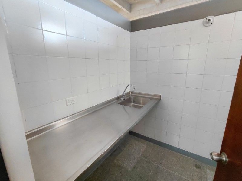 Oficina en arriendo ubicada en Medellín, sector Guayabal - 11