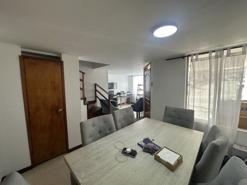 Casa en venta ubicada en Itagüí, sector Suramericana - 2