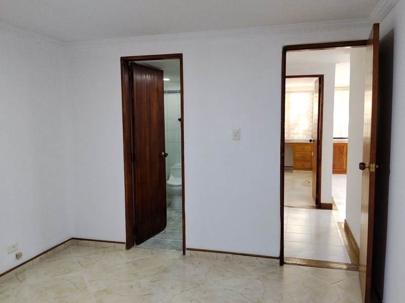 Apartamento en arriendo ubicado en Medellín, sector Laureles - 8