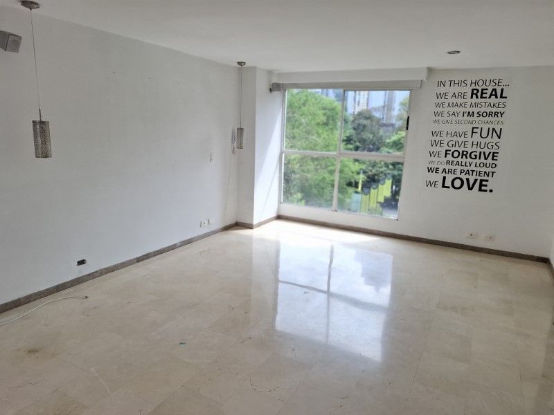Apartamento en venta ubicado en Medellín, sector Santa María de los Ángeles - 2