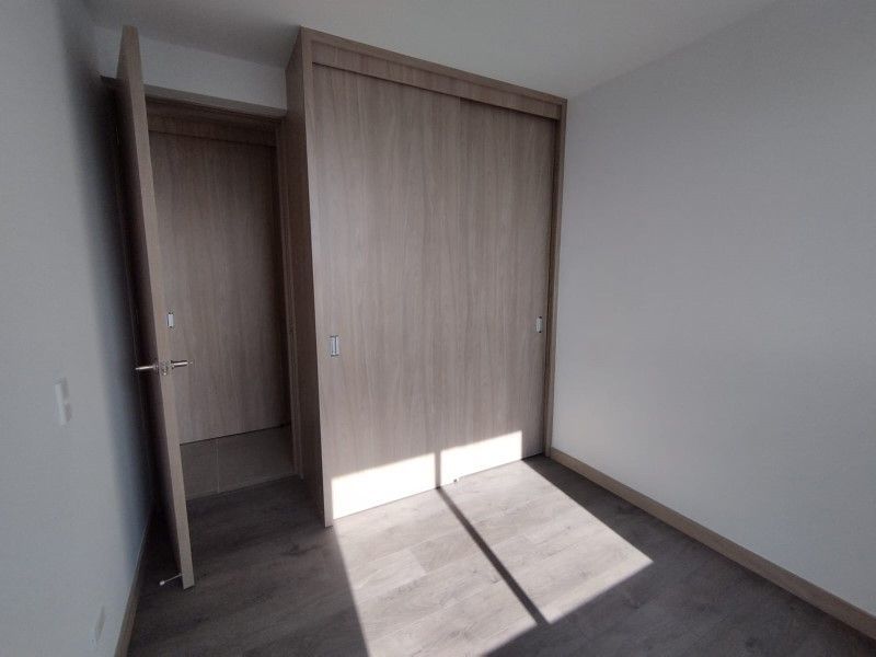 Apartamento en venta ubicado en Medellín, sector Altos de Calasanz - 7