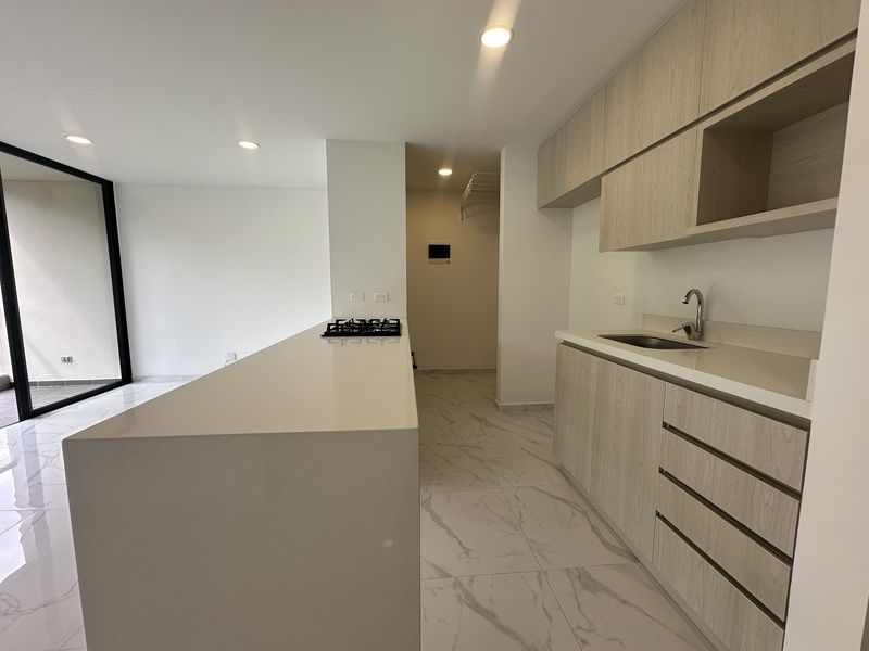 APARTAMENTO EN ARRIENDO UBICADO EN ENVIGADO SECTOR EL TRIANON - 3