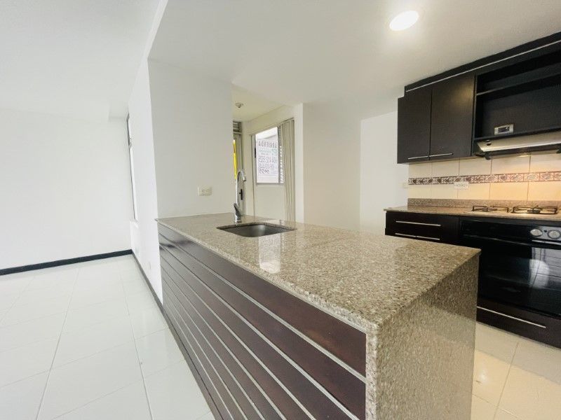 Apartamento en venta ubicado en Medellín, sector Loma del Indio - 4