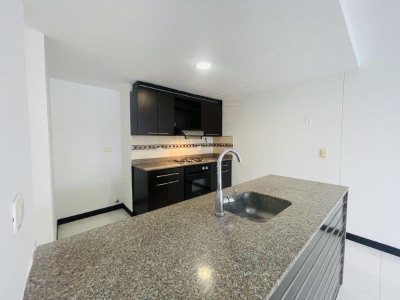 Apartamento en venta ubicado en Medellín, sector Loma del Indio - 5
