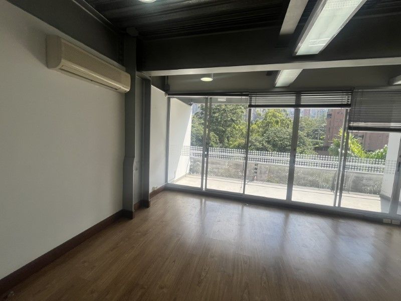 Oficina en arriendo ubicada en Medellín, sector Provenza - 4