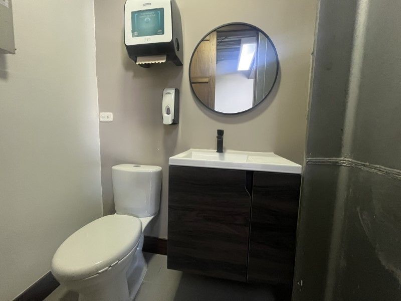 Oficina en arriendo ubicada en Medellín, sector Provenza - 9