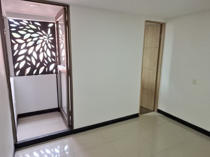Apartamento en venta ubicado en Medellín, sector Laureles - 8