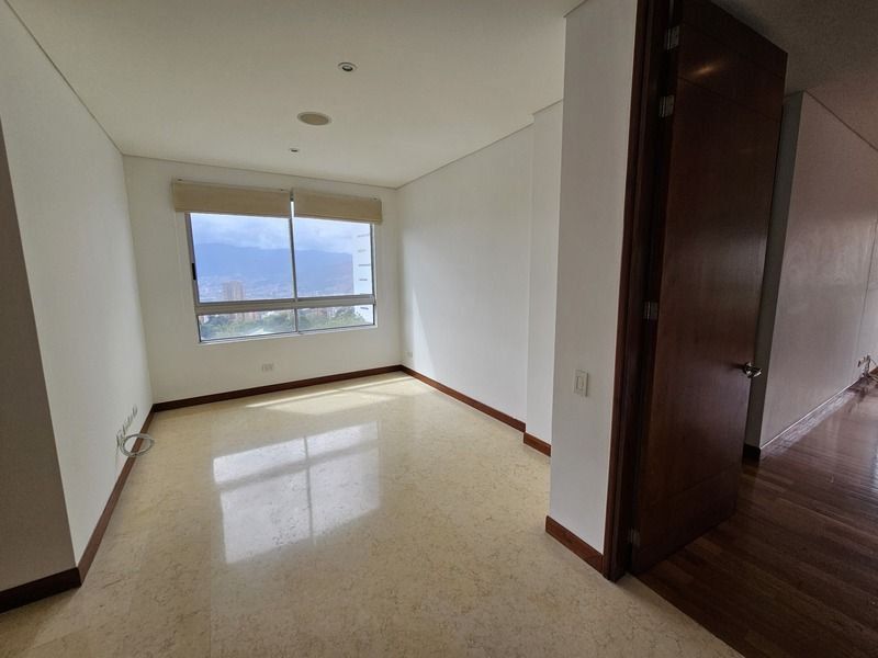 Apartamento en arriendo ubicado en Medellín, sector El Tesoro - 4