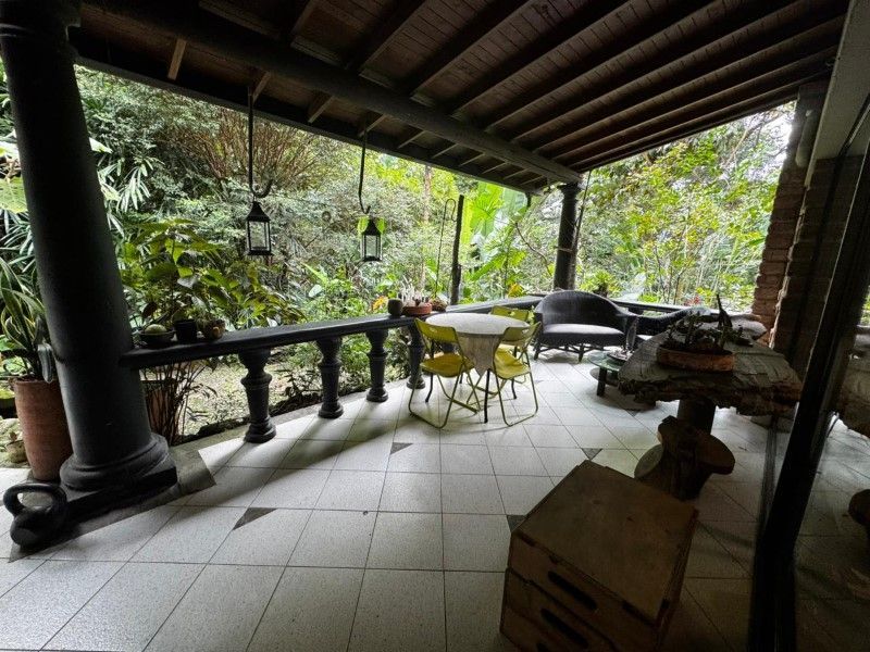 Casa en venta ubicada en Medellín, sector Poblado - 12