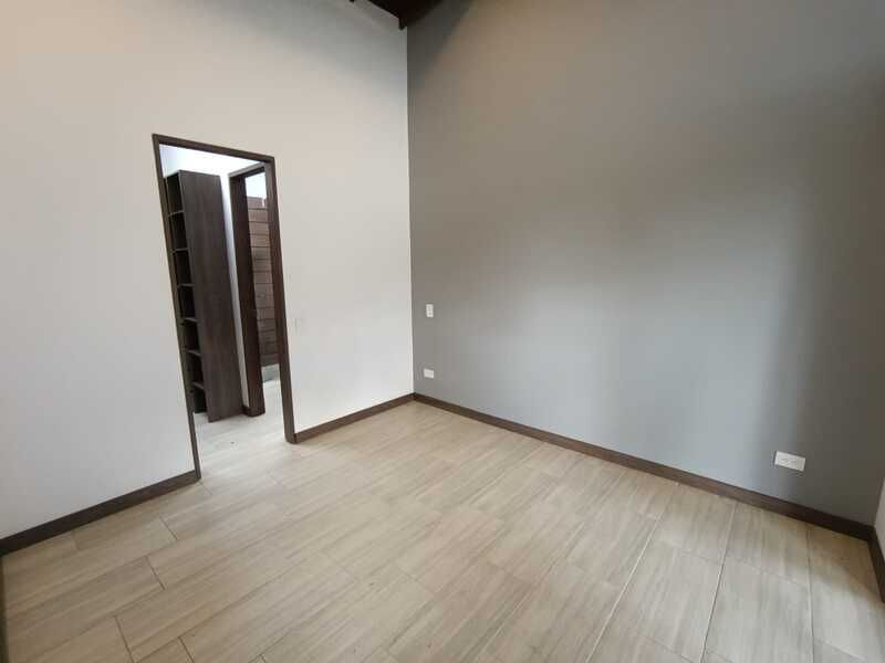 CASA CAMPESTRE EN ARRIENDO UBICADA EN MARINILLA SECTOR ALTO BELEN - 10