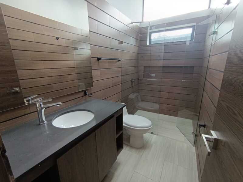 CASA CAMPESTRE EN ARRIENDO UBICADA EN MARINILLA SECTOR ALTO BELEN - 13