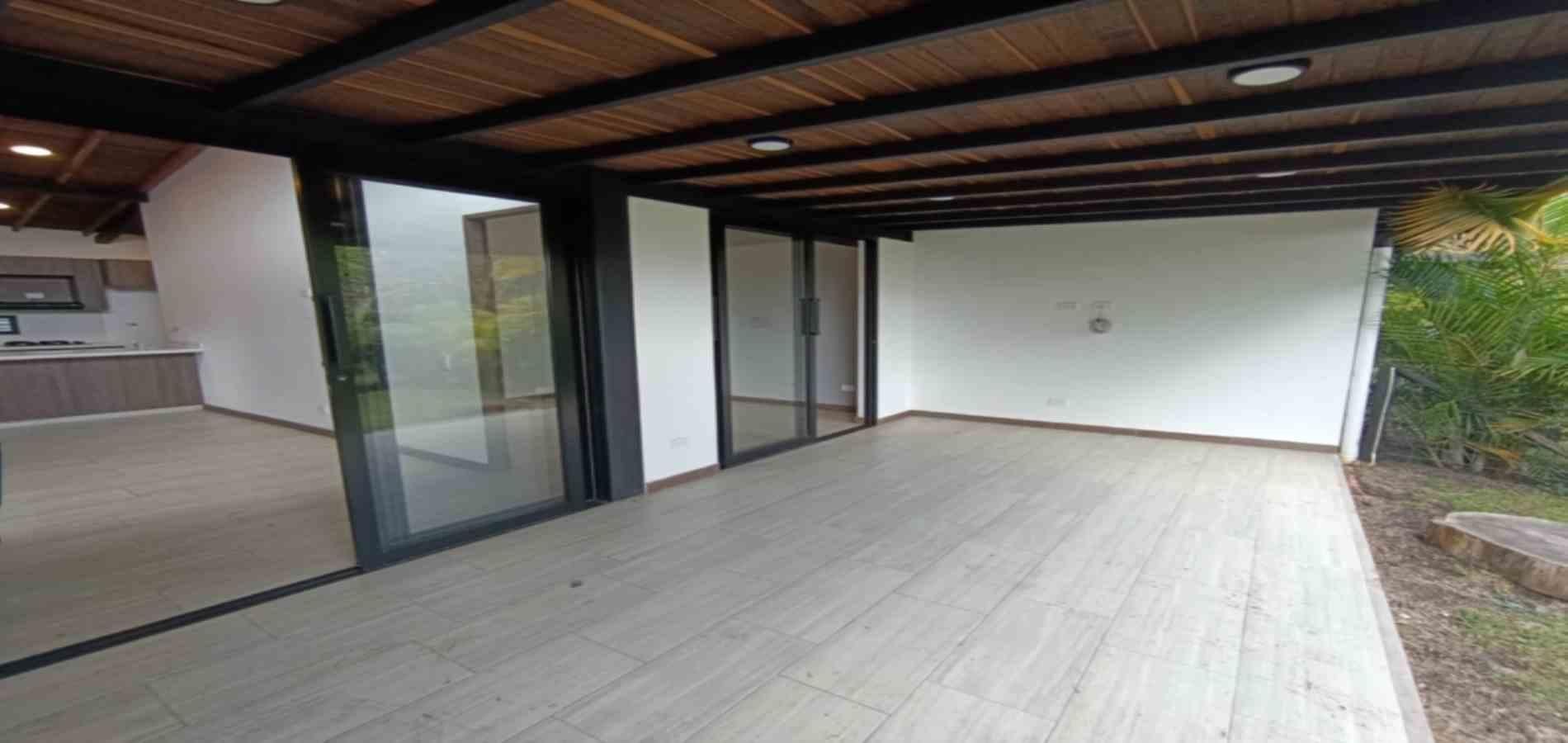 CASA CAMPESTRE EN ARRIENDO UBICADA EN MARINILLA SECTOR ALTO BELEN - 18